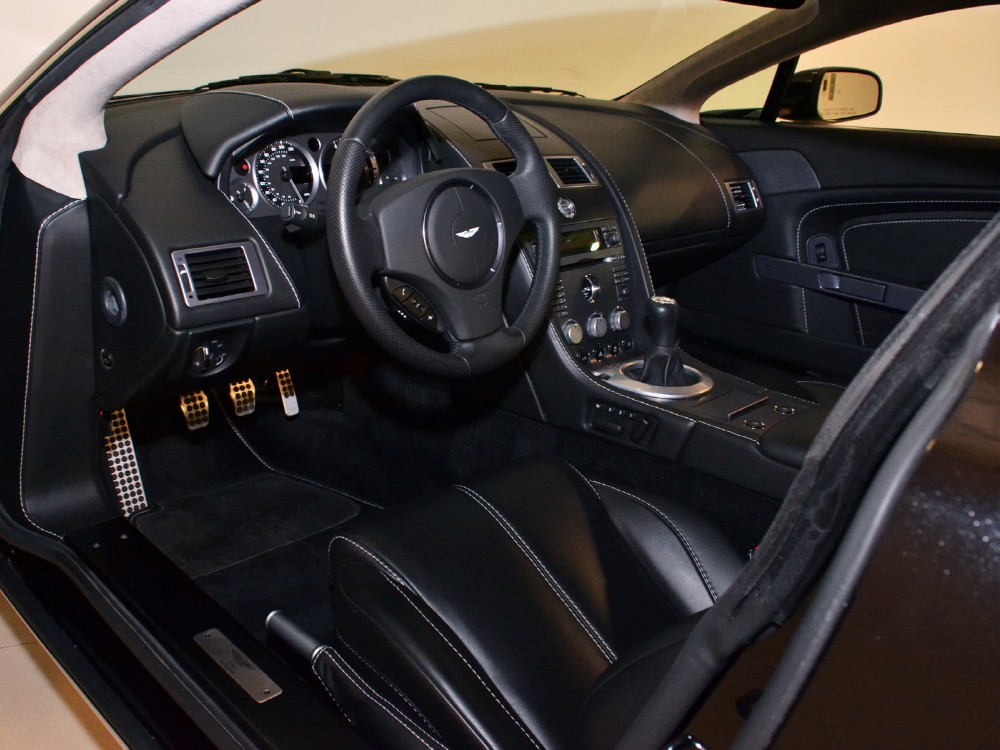 2007 Aston Martin V8 Vantage Image 3