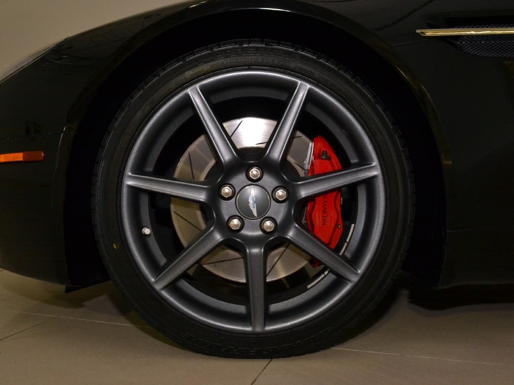 2007 Aston Martin V8 Vantage Image 4
