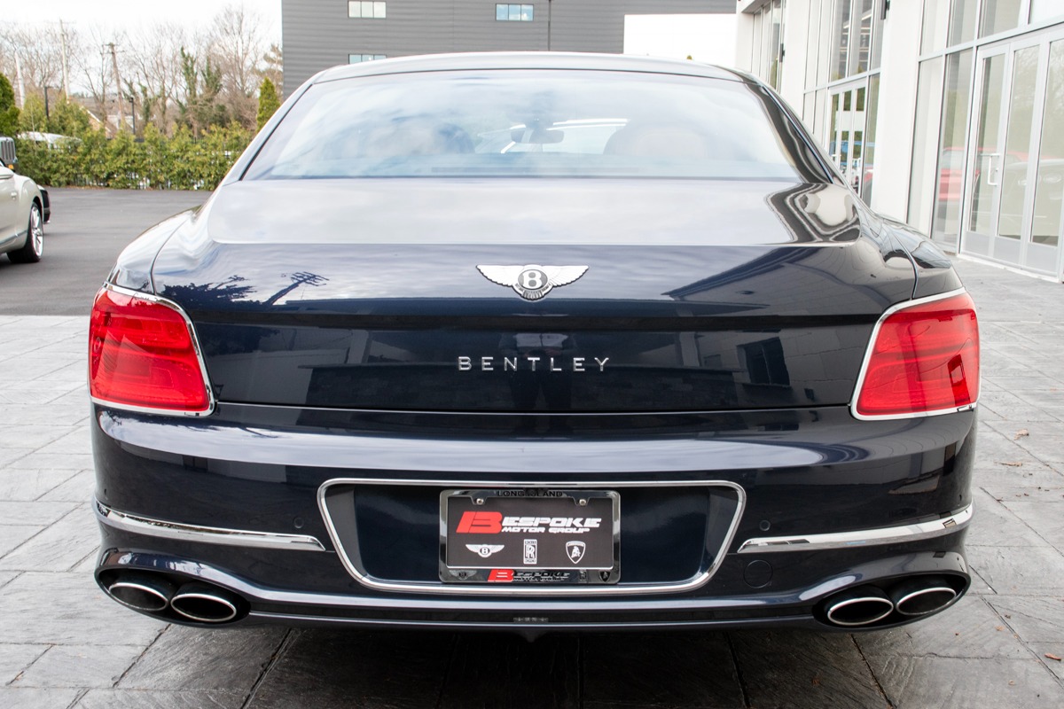 2021 Bentley Flying Spur V8 Image 16