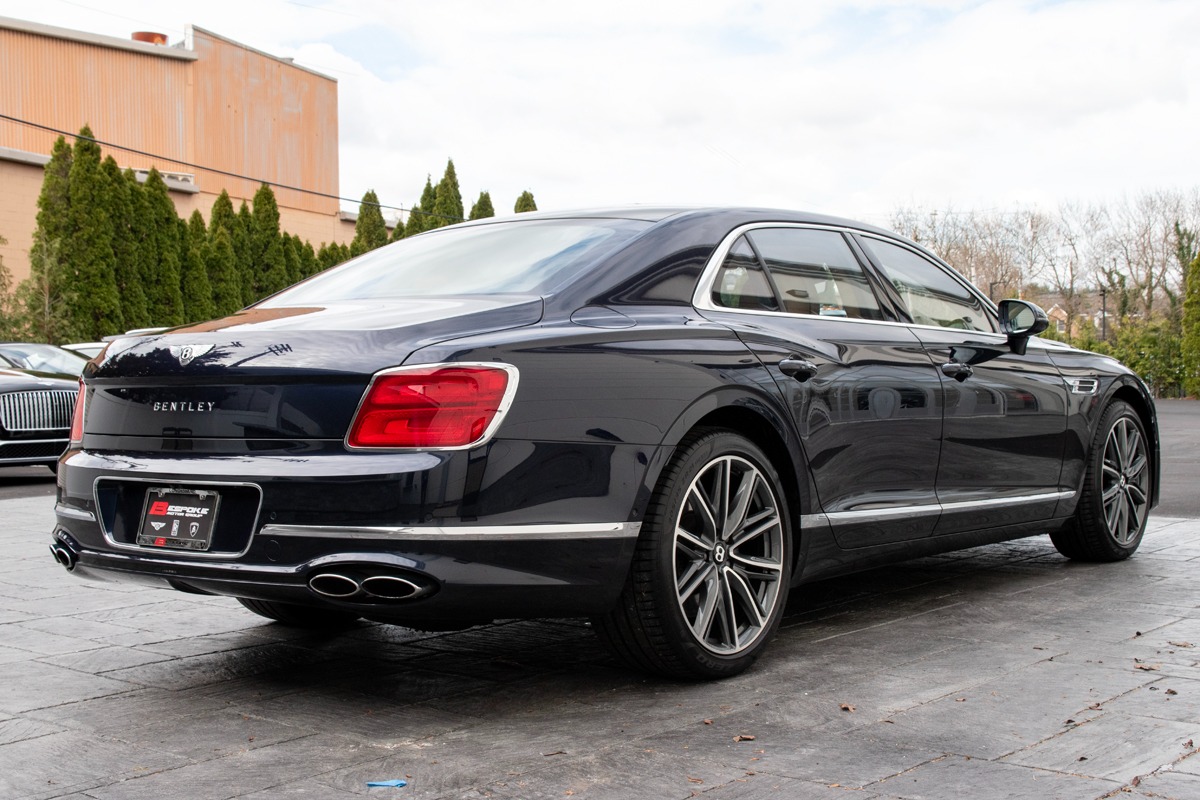 2021 Bentley Flying Spur V8 Image 18