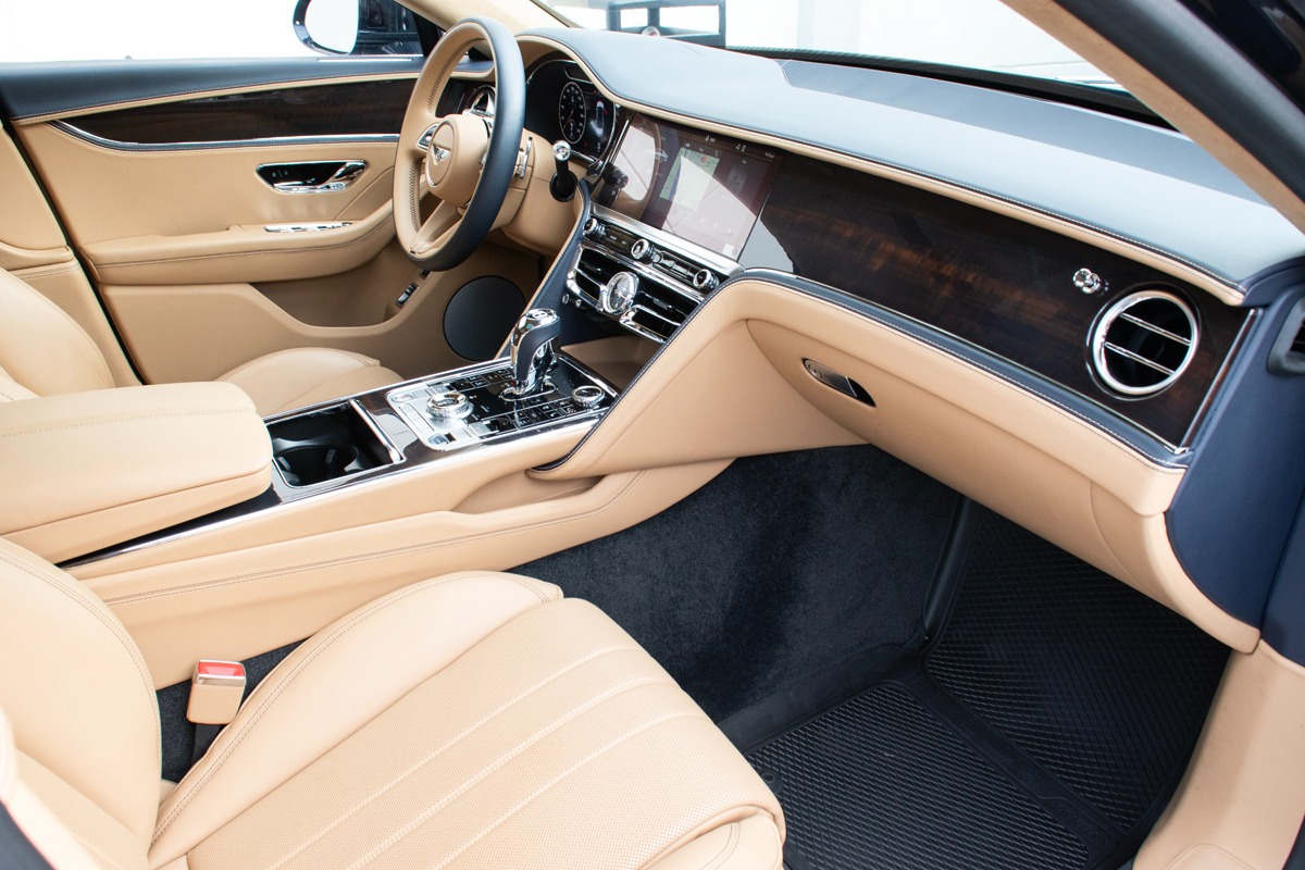2021 Bentley Flying Spur V8 Image 5
