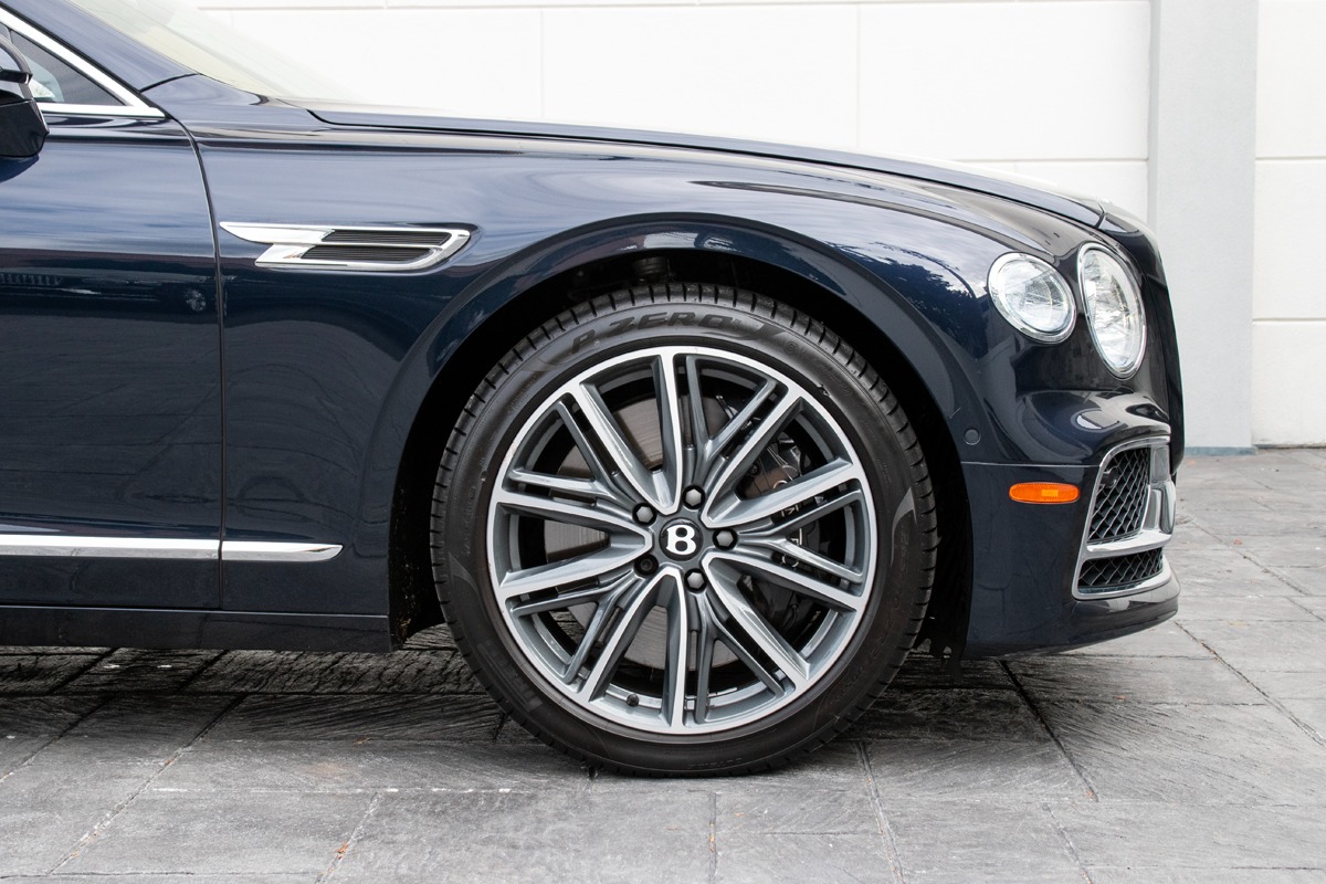 2021 Bentley Flying Spur V8 Image 7