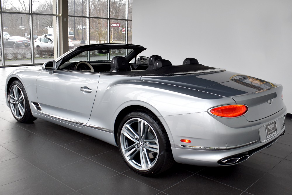 2021 Bentley Continental GT V8 Convertible Image 2