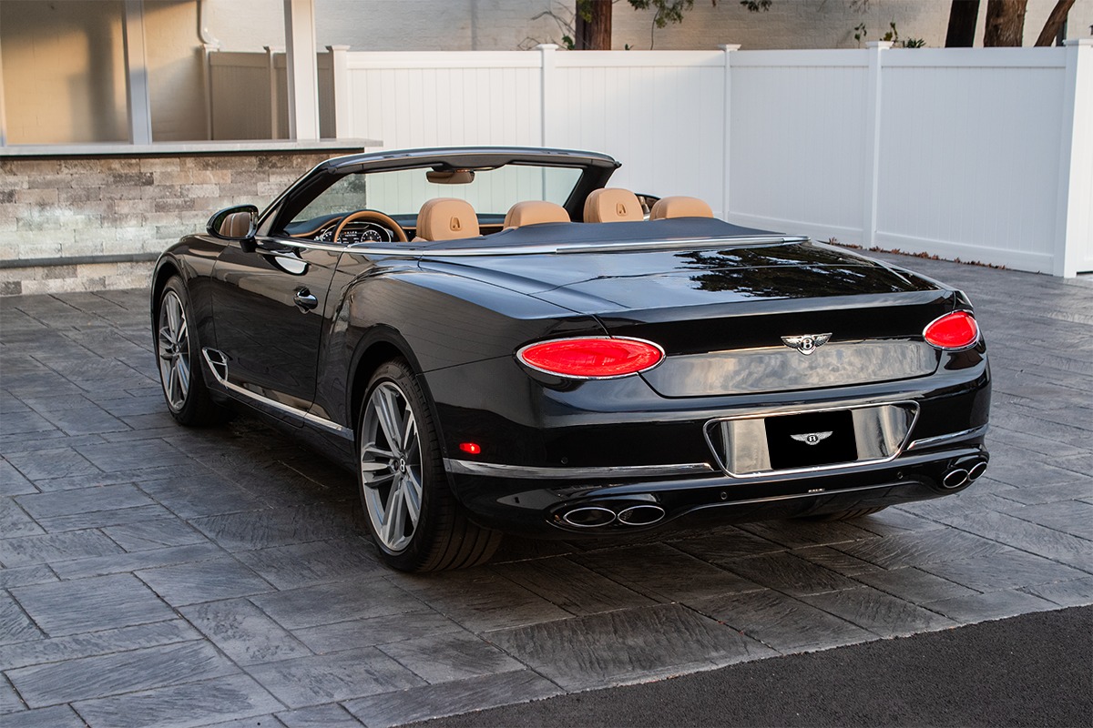 2021 Bentley Continental GT V8 Convertible Image 11