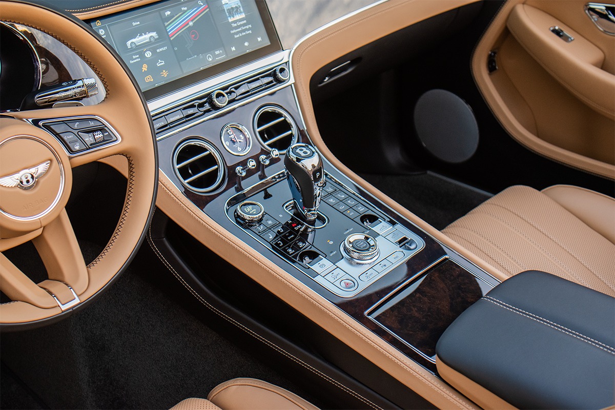 2021 Bentley Continental GT V8 Convertible Image 13
