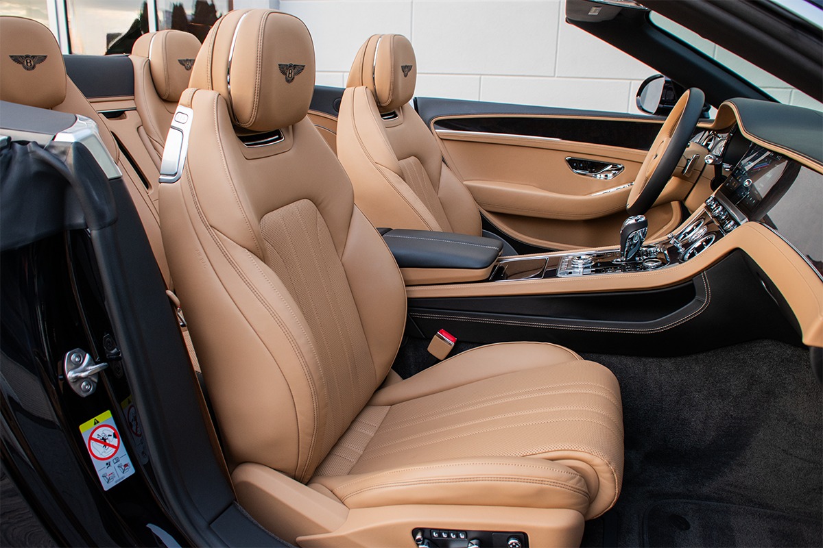 2021 Bentley Continental GT V8 Convertible Image 18
