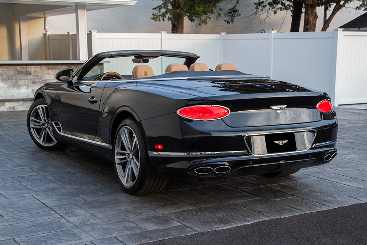 2021 Bentley Continental GT V8 Convertible Image 3