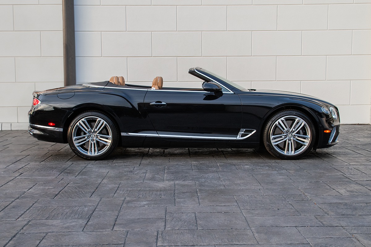 2021 Bentley Continental GT V8 Convertible Image 5