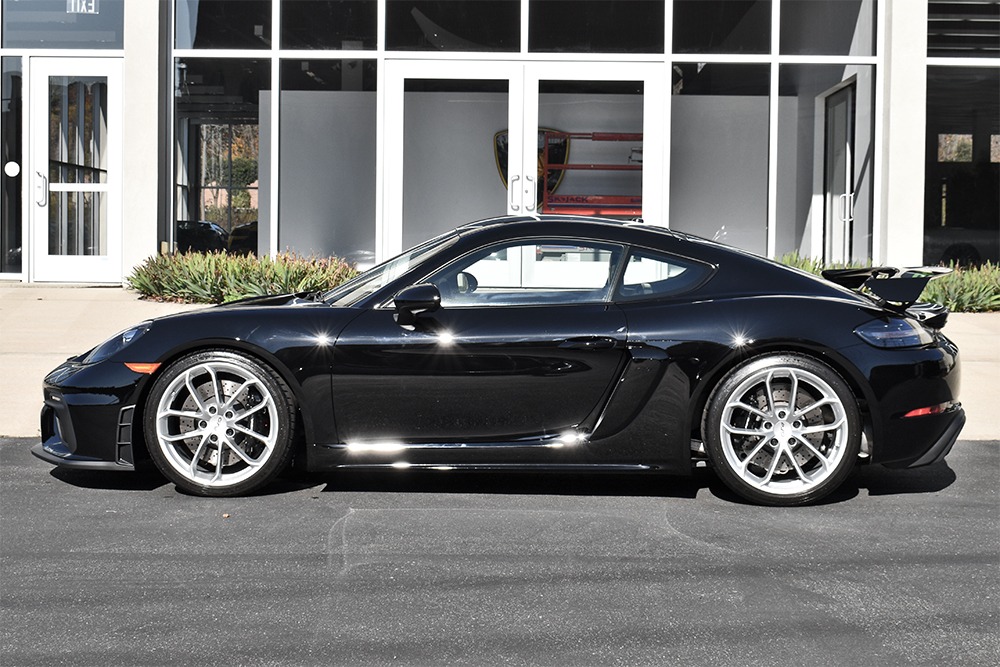 2020 Porsche 718 Cayman Image 5