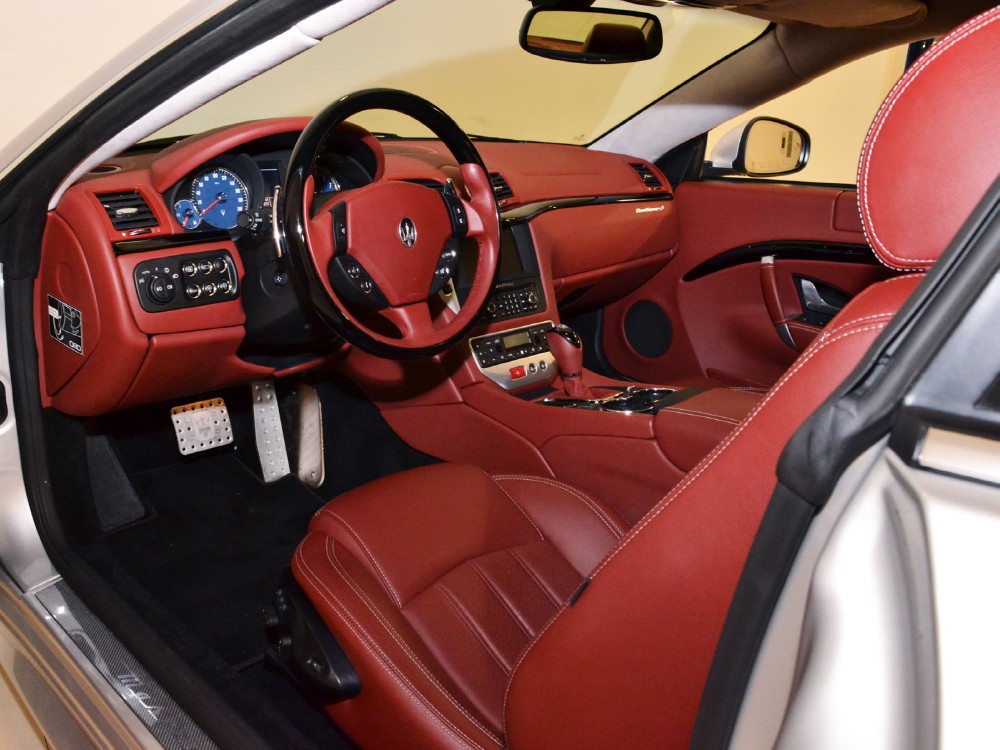2010 Maserati GranTurismo Image 3
