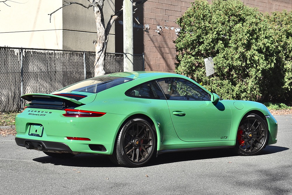 2019 Porsche 911 Image 2
