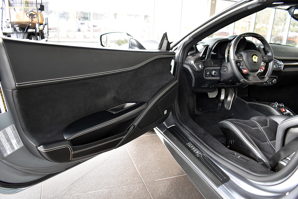 2014 Ferrari 458 Spider Image 6