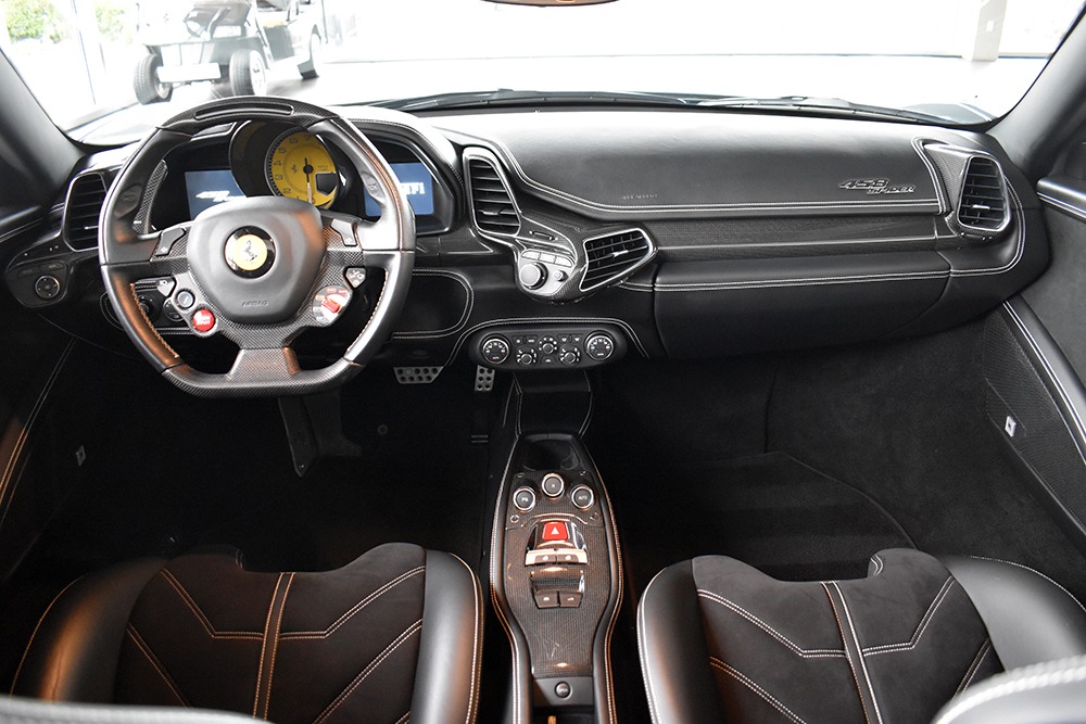 2014 Ferrari 458 Spider Image 7