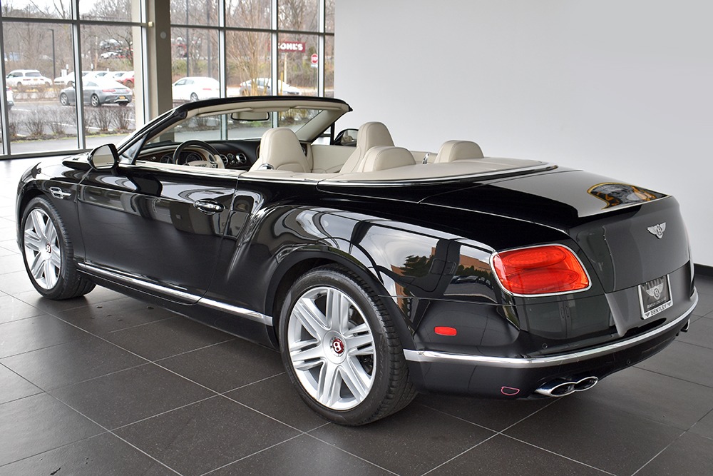 2016 Bentley Continental GT V8 Convertible Image 2