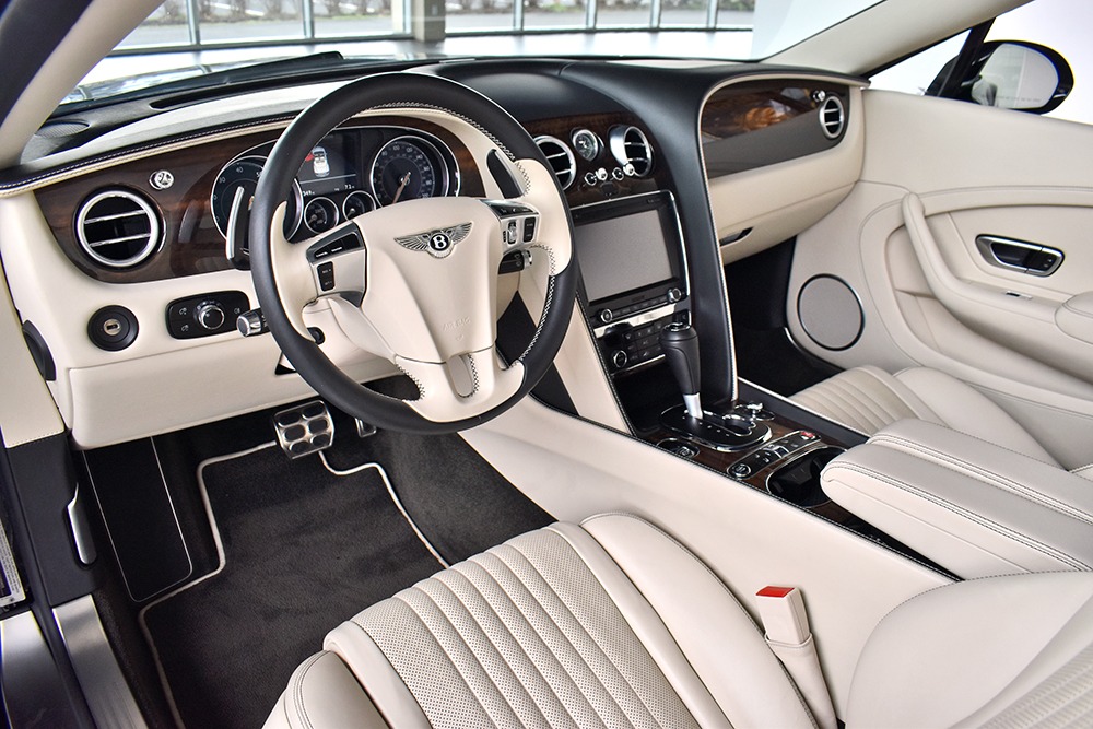 2016 Bentley Continental GT V8 Convertible Image 4