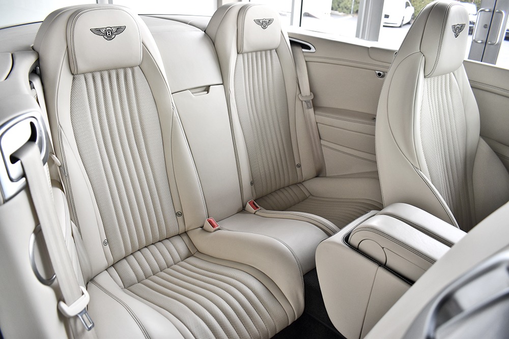 2016 Bentley Continental GT V8 Convertible Image 9
