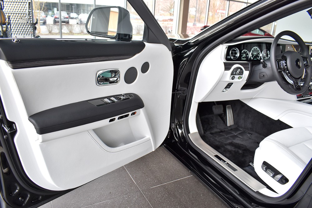 2021 Rolls-Royce Ghost Image 7