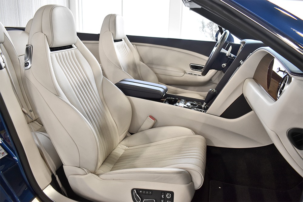 2016 Bentley Continental GT V8 Convertible Image 5