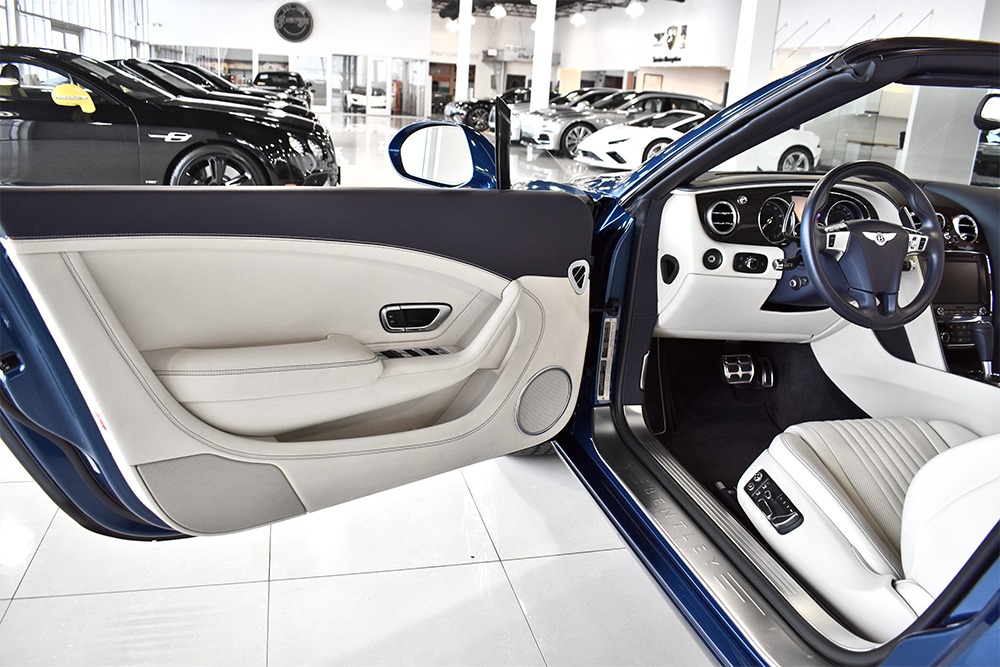 2016 Bentley Continental GT V8 Convertible Image 7