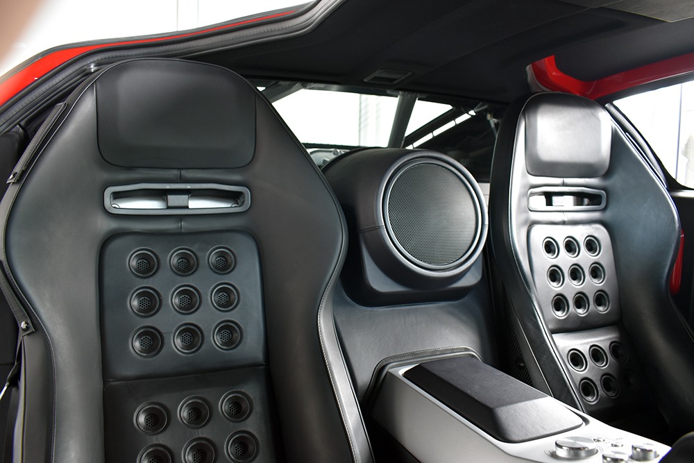 2005 Ford GT Image 10