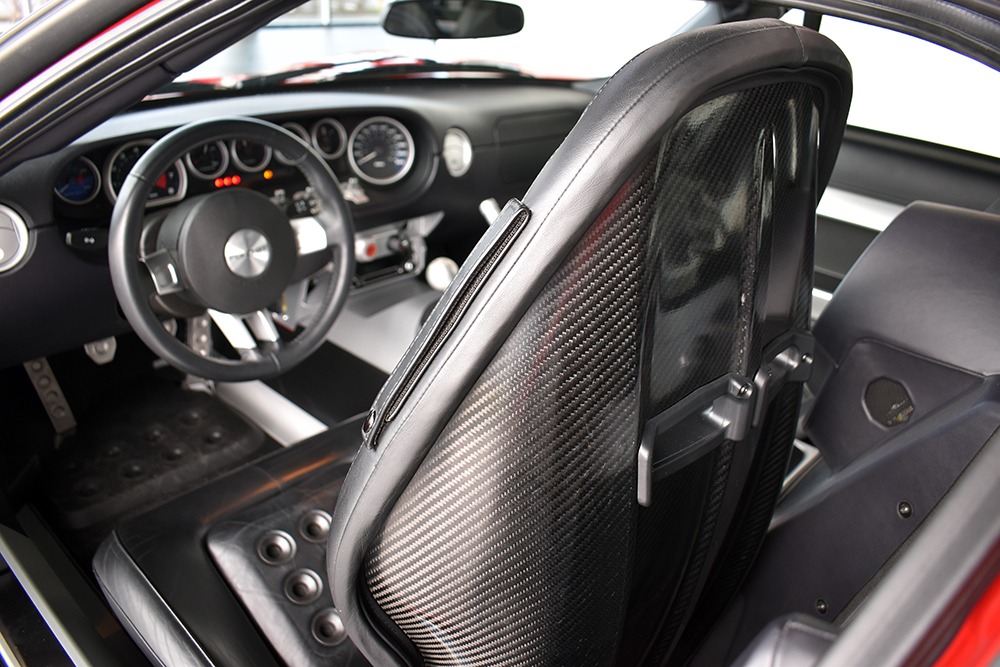 2005 Ford GT Image 8