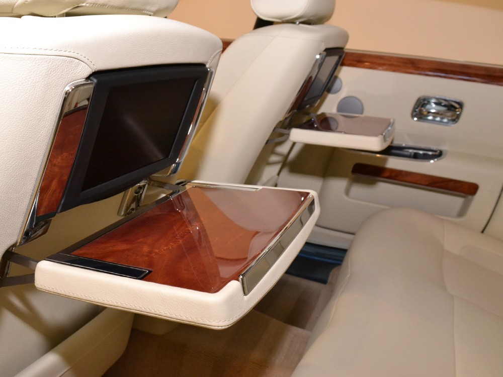 2011 Rolls-Royce Ghost Image 20