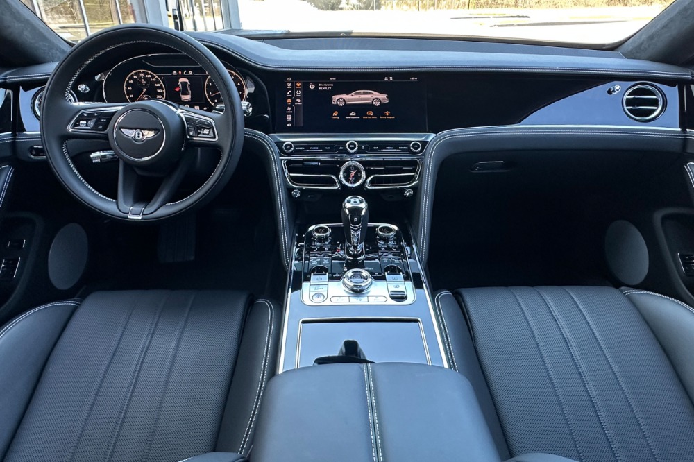 2021 Bentley Flying Spur V8 Image 4