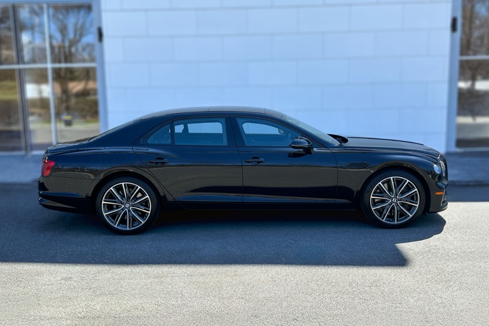 2021 Bentley Flying Spur V8 Image 5