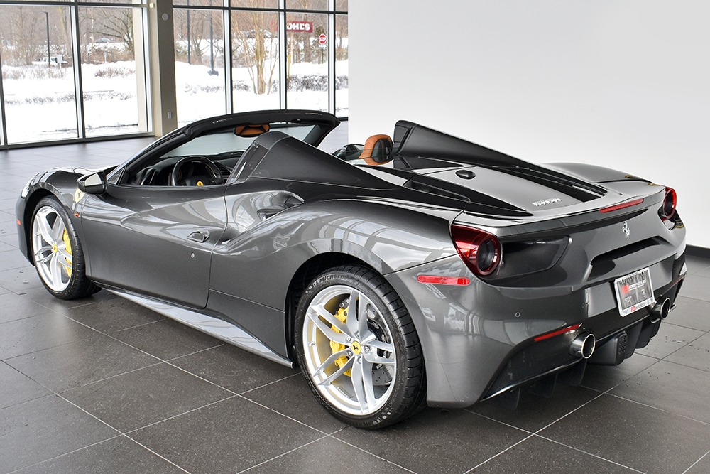 2018 Ferrari 488 Spider Image 2