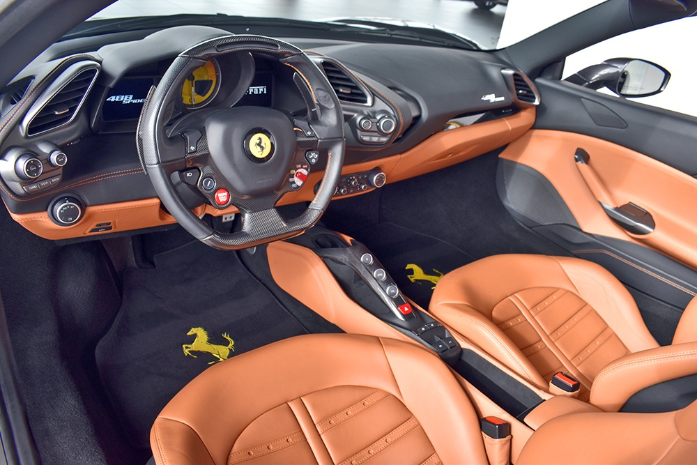 2018 Ferrari 488 Spider Image 4