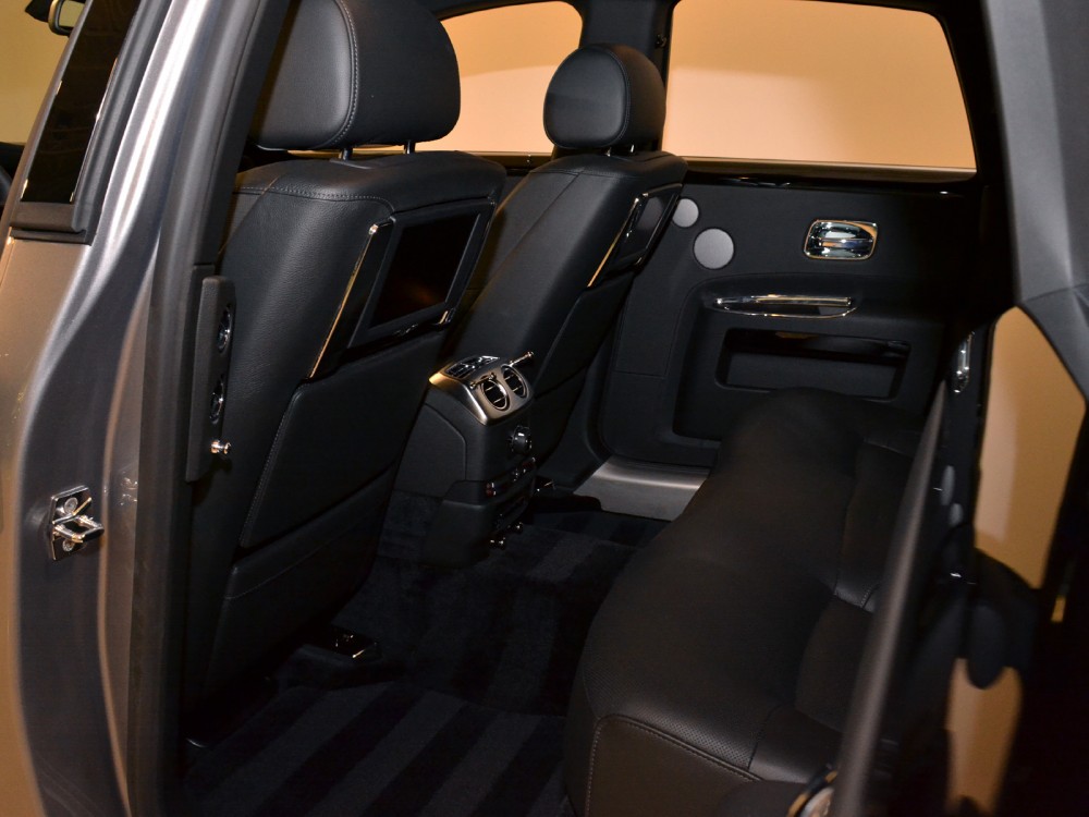 2011 Rolls-Royce Ghost Image 18