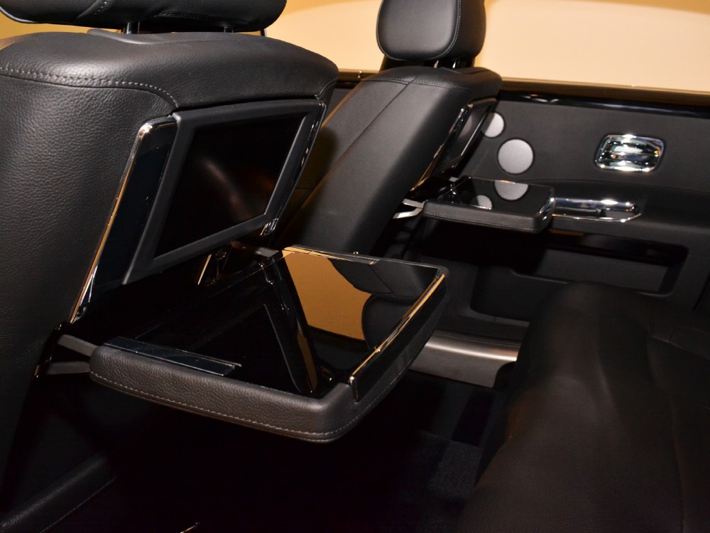 2011 Rolls-Royce Ghost Image 19
