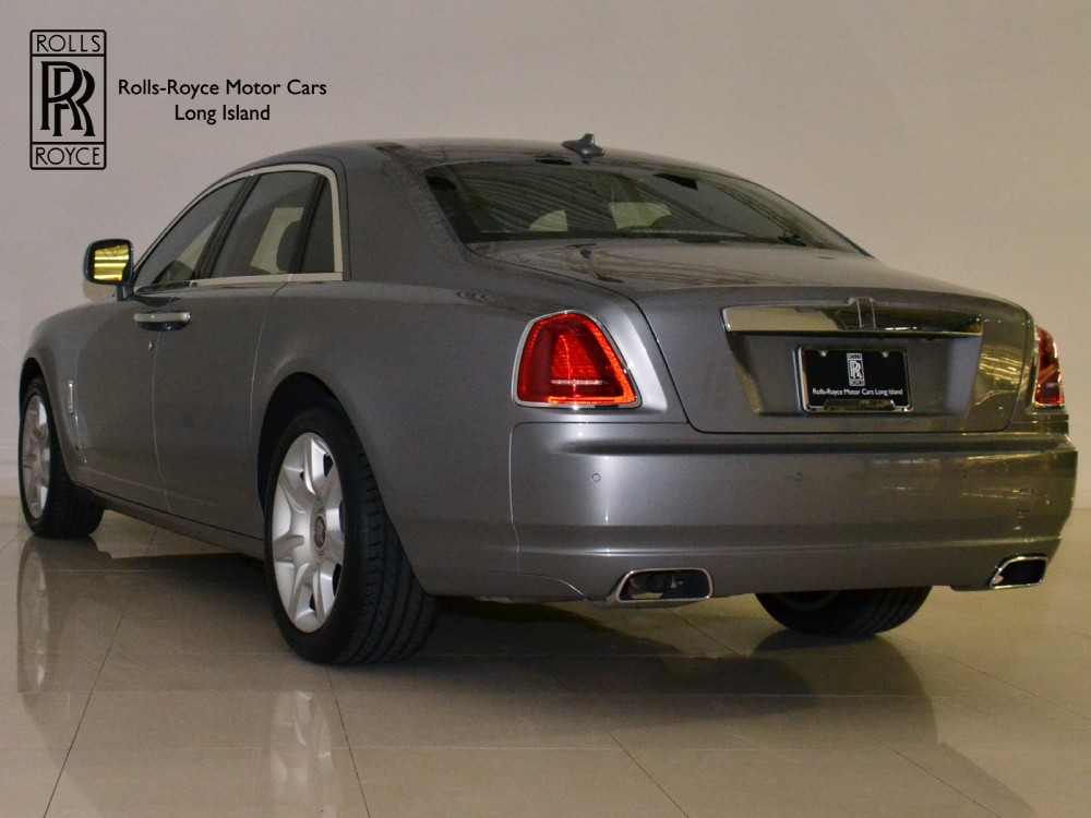 2011 Rolls-Royce Ghost Image 8