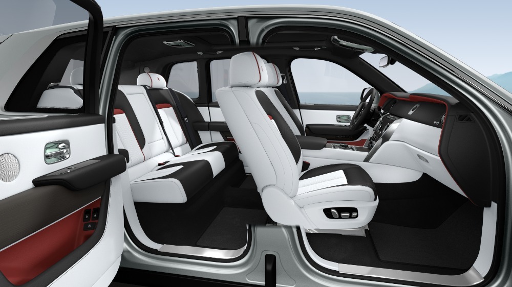 2021 Rolls-Royce Cullinan Image 4