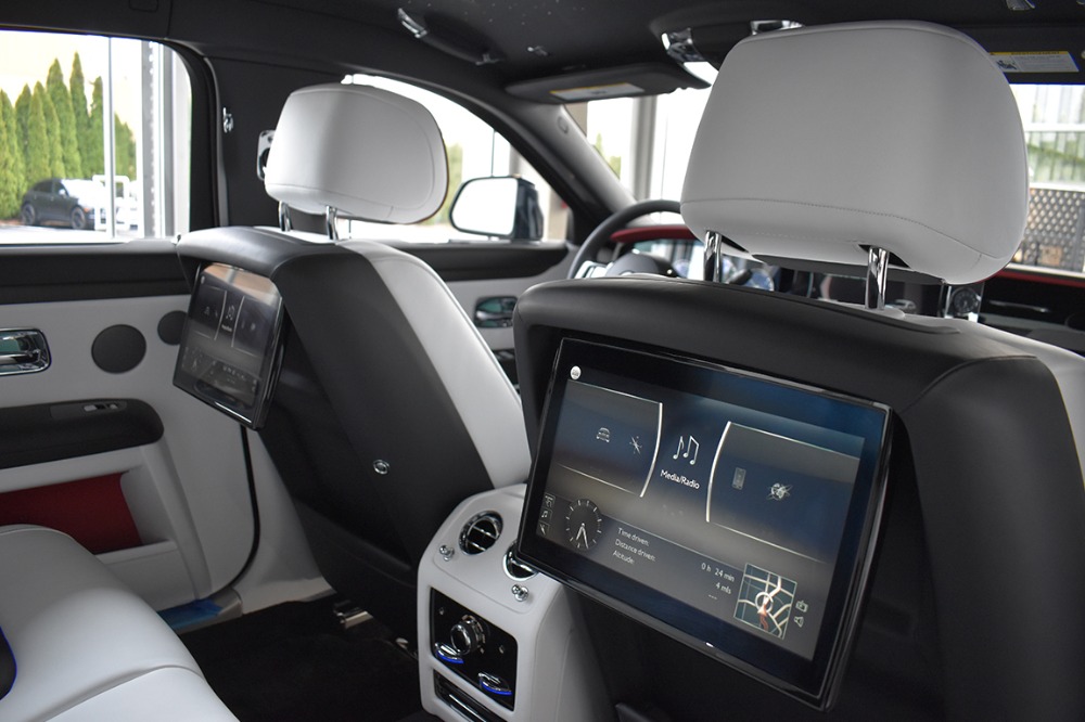 2021 Rolls-Royce Ghost Image 11