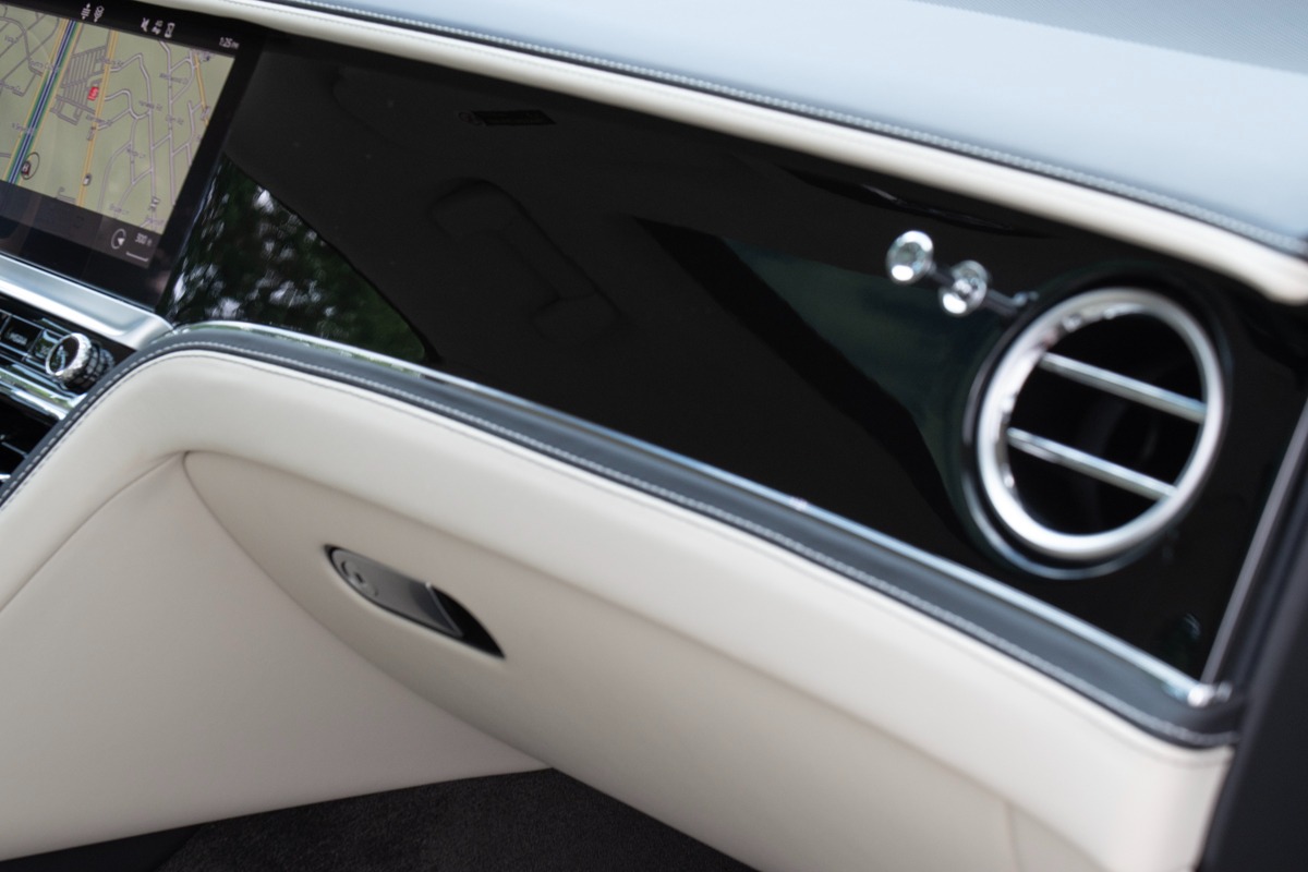 2021 Bentley Flying Spur V8 Image 22