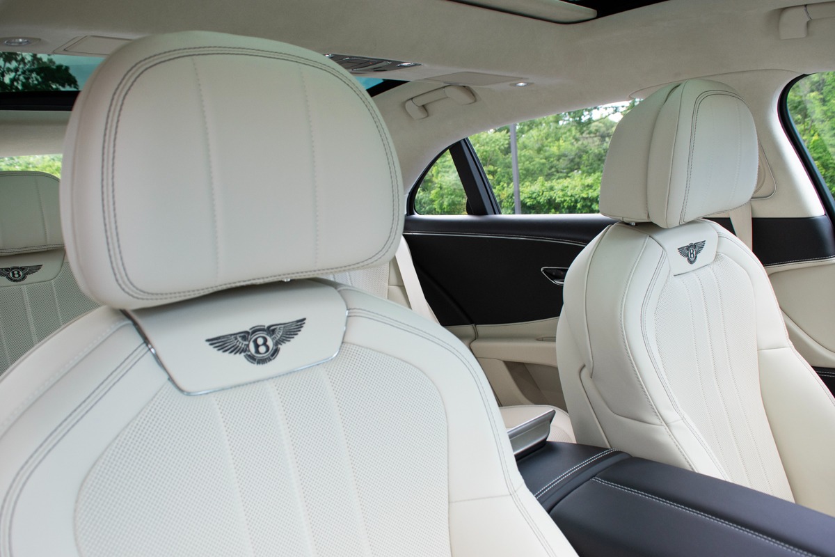 2021 Bentley Flying Spur V8 Image 25