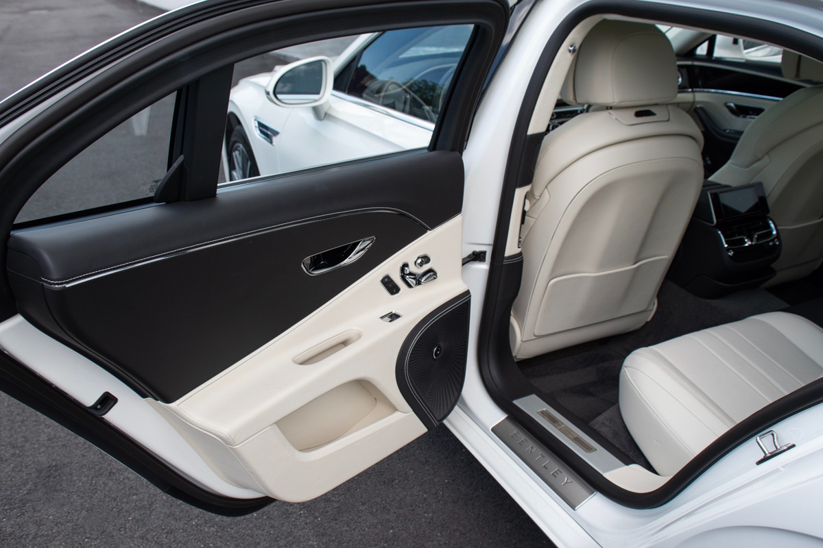 2021 Bentley Flying Spur V8 Image 29