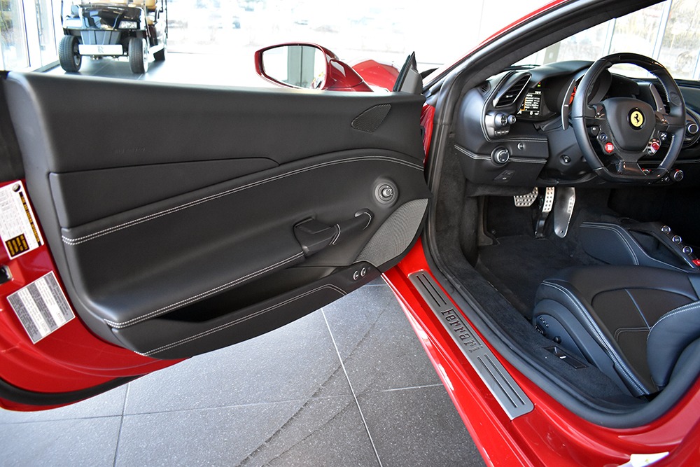 2019 Ferrari 488 GTB Image 6