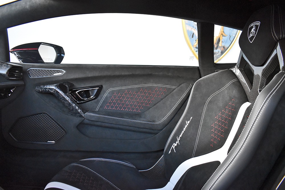 2018 Lamborghini Huracan Image 8