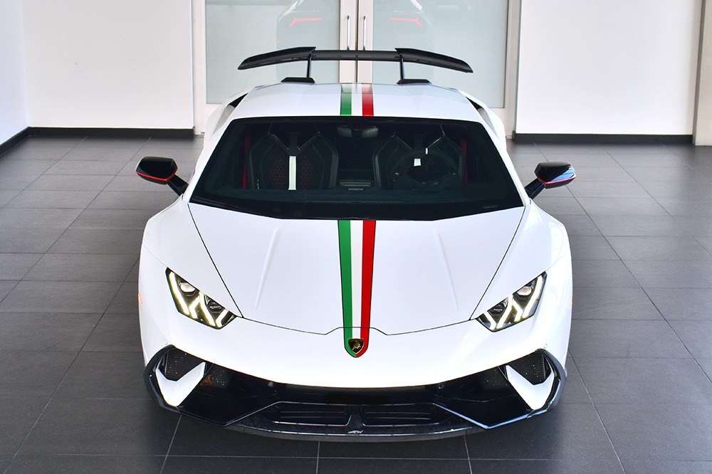 2018 Lamborghini Huracan Image 9