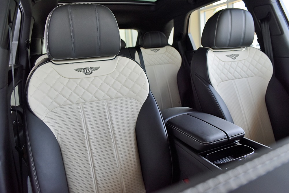 2018 Bentley Bentayga Image 8