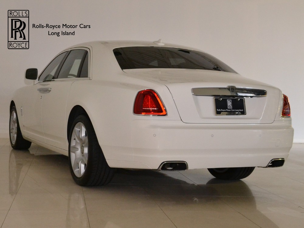 2011 Rolls-Royce Ghost Image 8