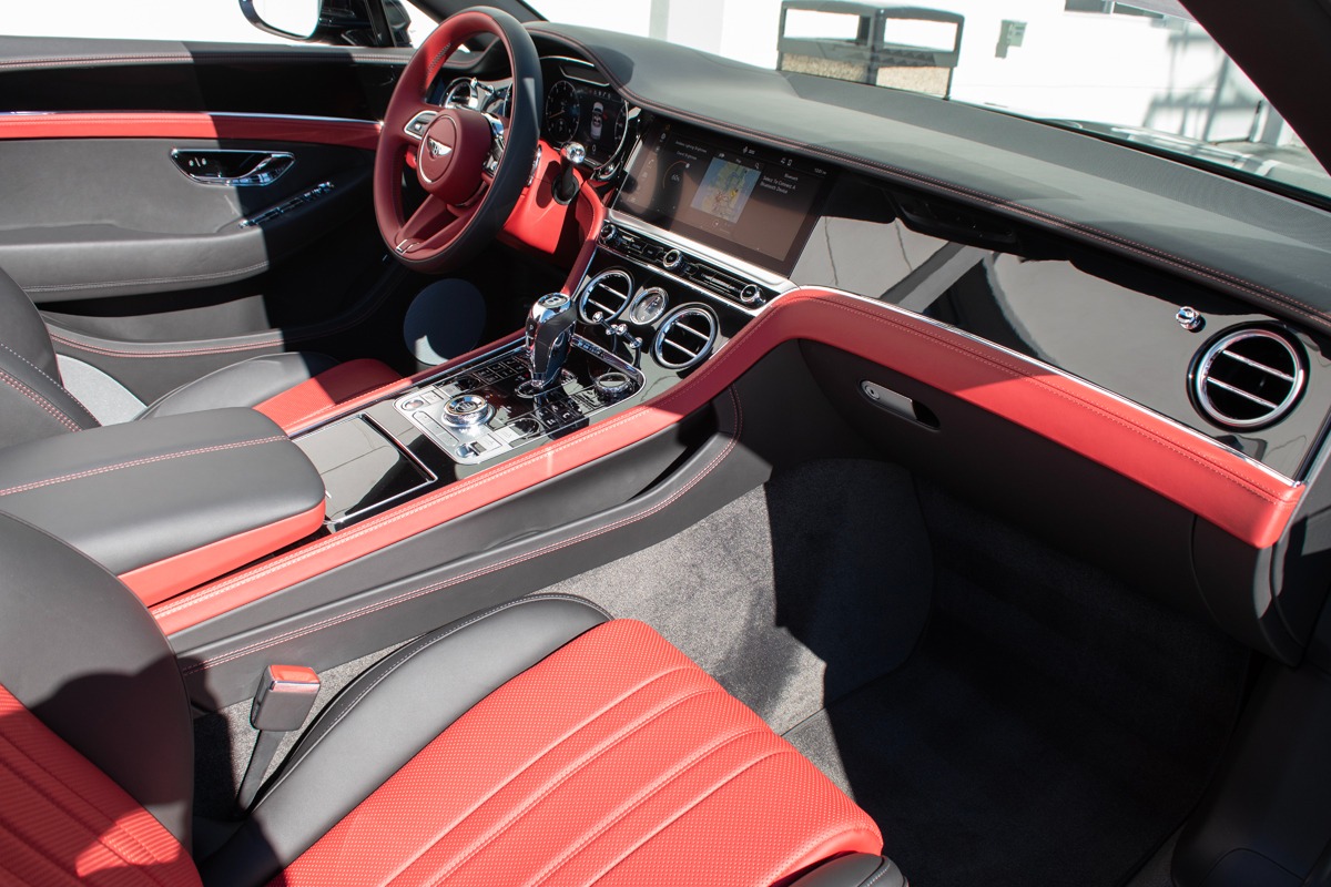 2021 Bentley Continental Convertible Image 11