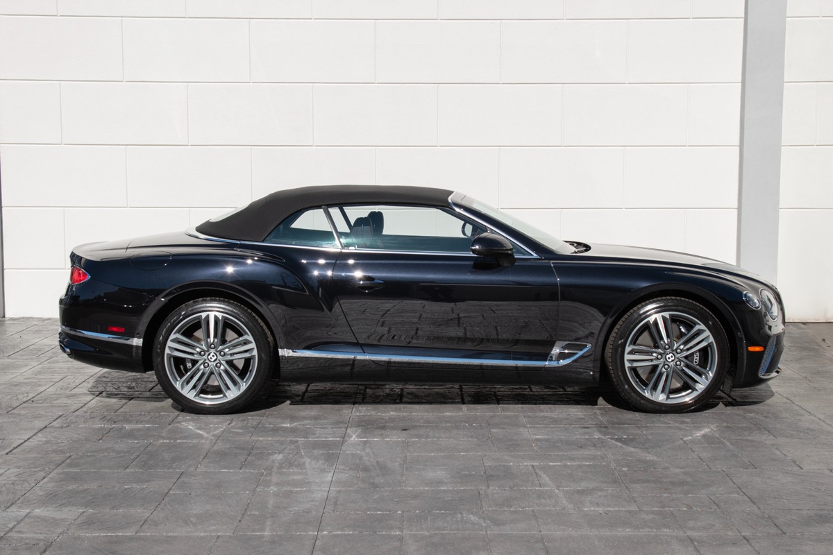 2021 Bentley Continental Convertible Image 18