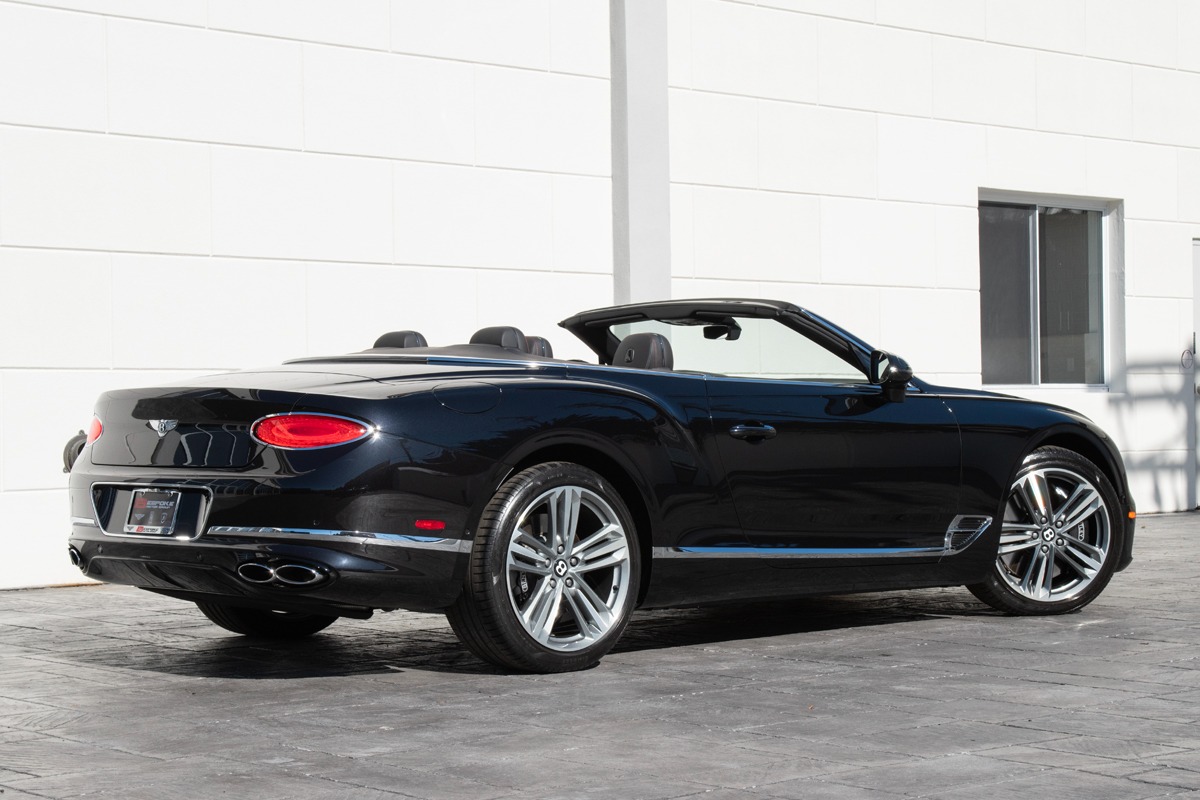 2021 Bentley Continental Convertible Image 6