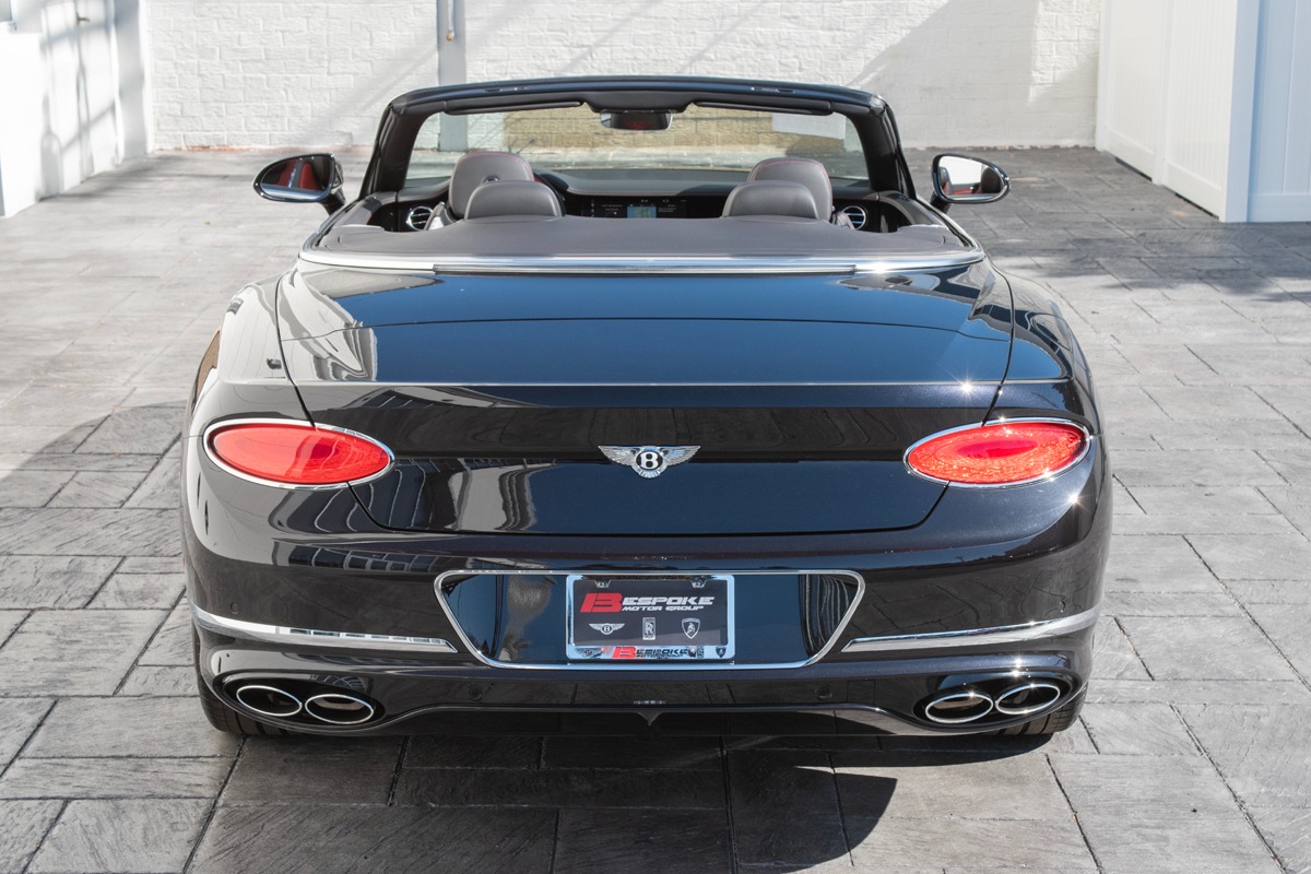 2021 Bentley Continental Convertible Image 7