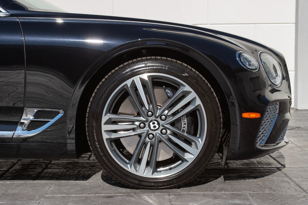 2021 Bentley Continental Convertible Image 8