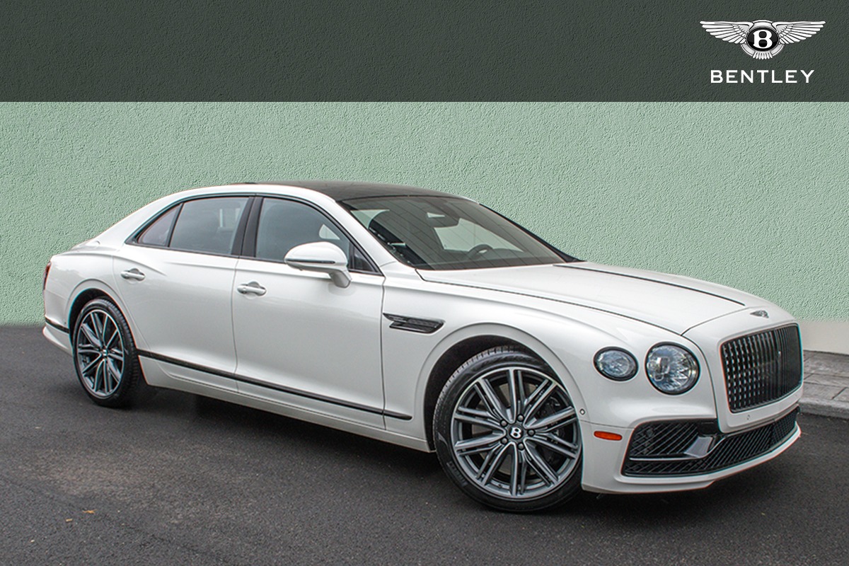 2021 Bentley Flying Spur Image 1
