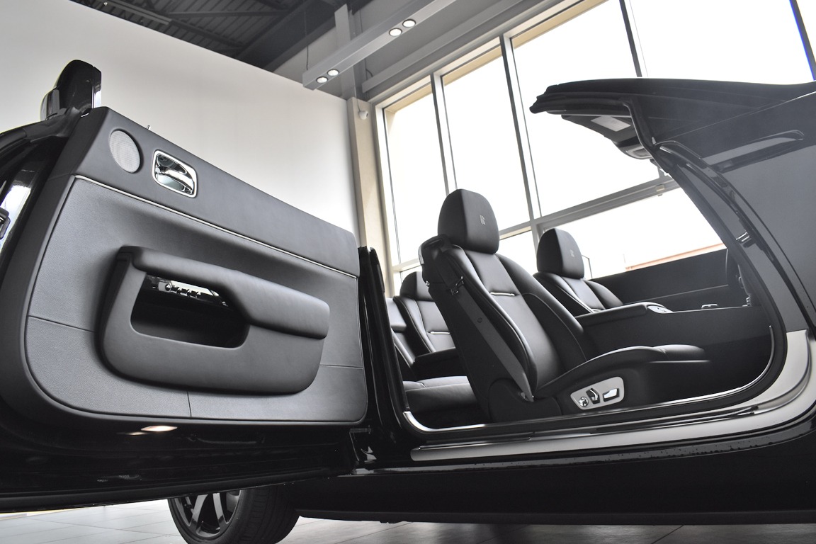 2017 Rolls-Royce Dawn Image 8